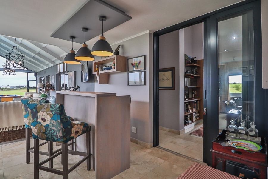5 Bedroom Property for Sale in Oubaai Western Cape